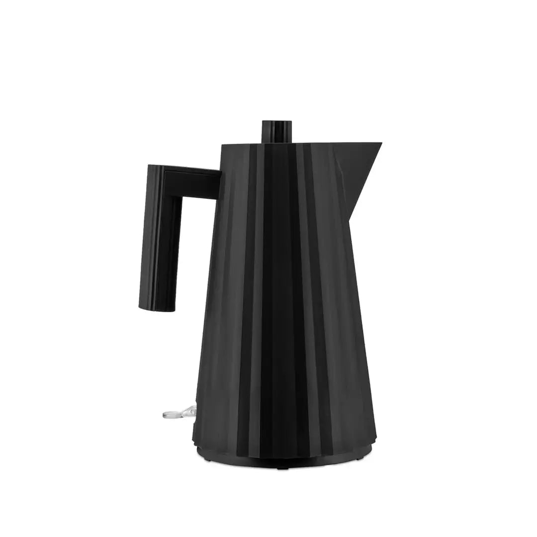 Plisse Electric Kettle in Black by Michele De Lucchi for Alessi
